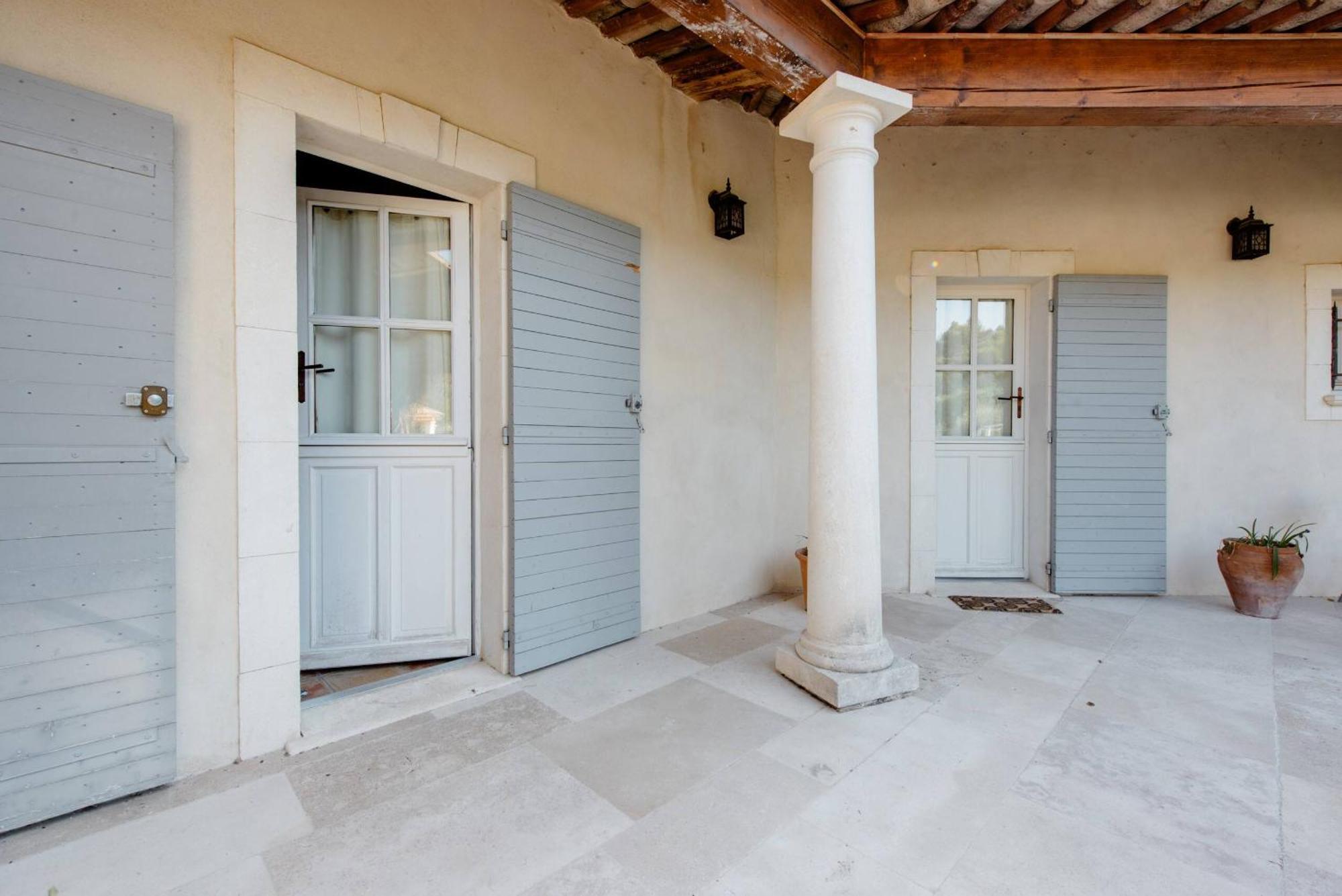 Hotel Mas De Lure Salon-de-Provence Exteriér fotografie