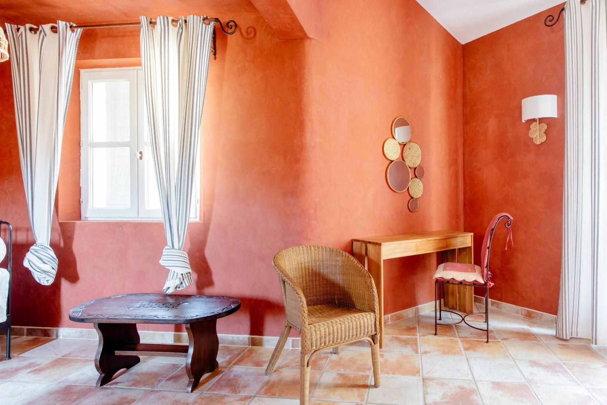 Hotel Mas De Lure Salon-de-Provence Exteriér fotografie